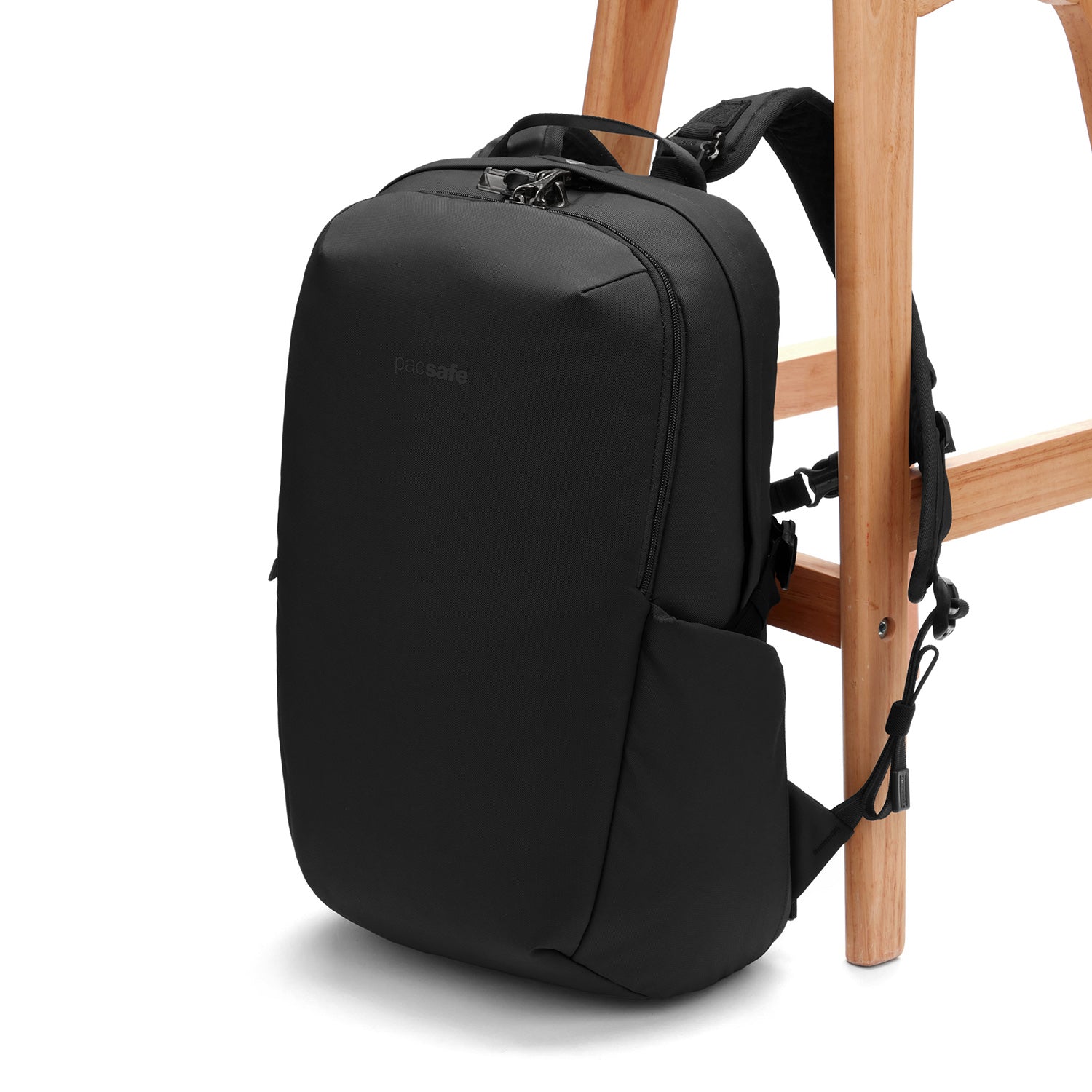 Pacsafe® Vibe 24L 防盜背囊