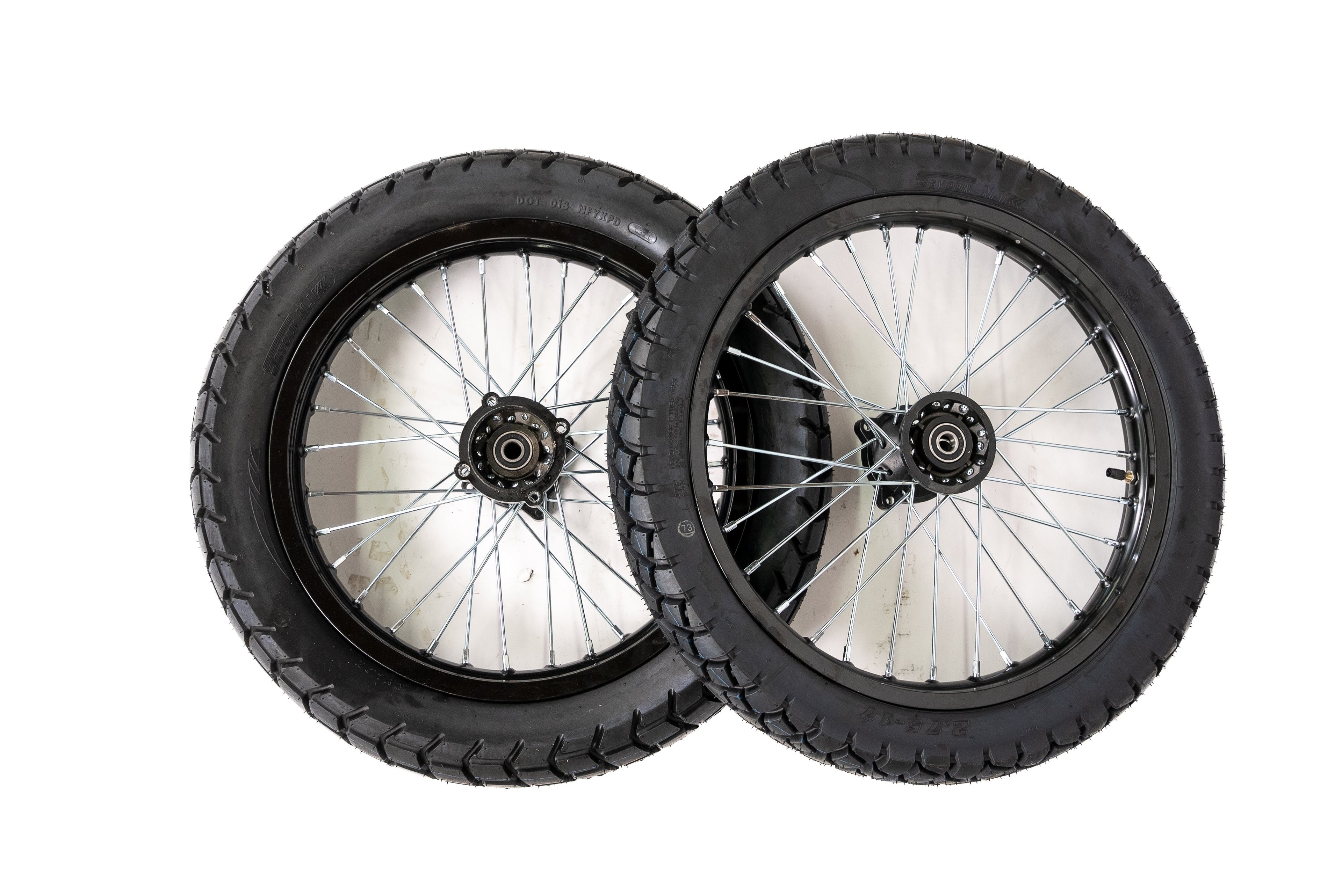 16 inch rear wheel and 17 inch front wheel Hybrid tires