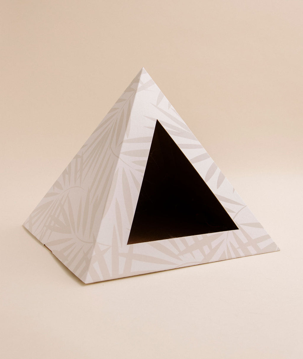 Kitty Kardboard® 'Neutral Palm' Cat Pyramid