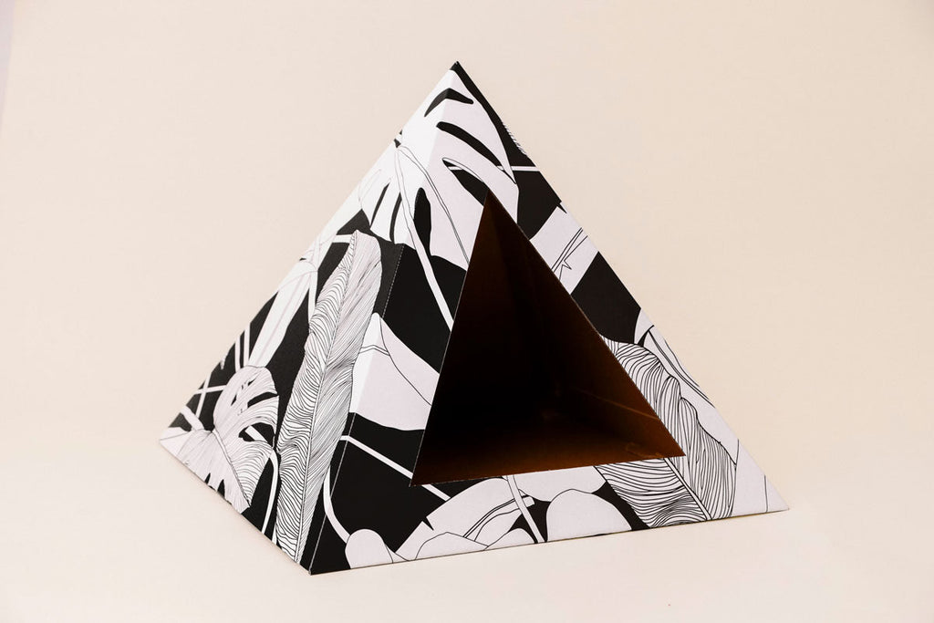 Kitty Kardboard® 'Dark Paradise' Cat Pyramid