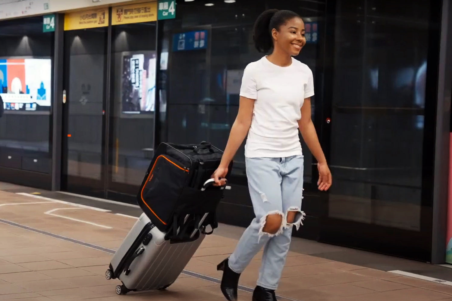 Ibiyaya JetPaw: 3-in-One Pet Stroller with Removable Airline-Approved Carrier Expandable Rolling Pet Carrier-Backpack for Dogs & Cats