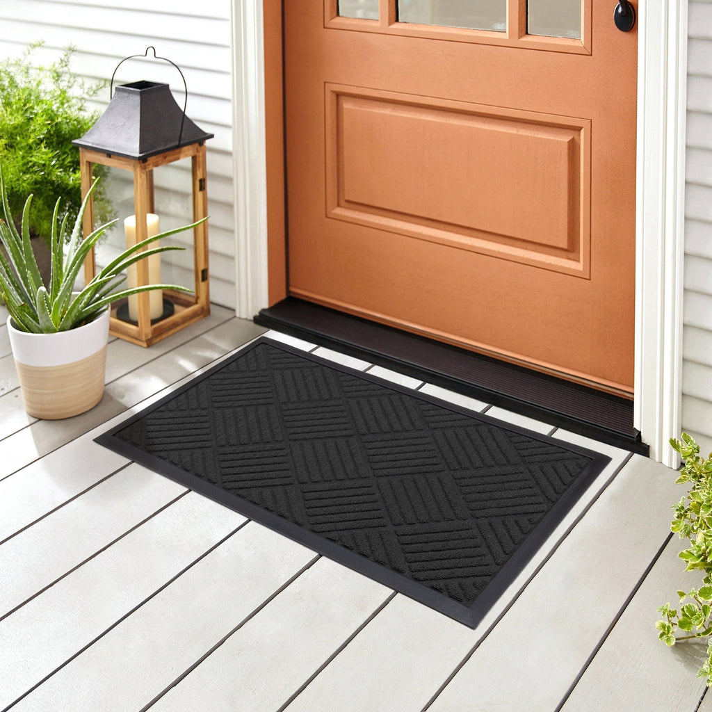 Medium All-Weather Door Mat - Diamond