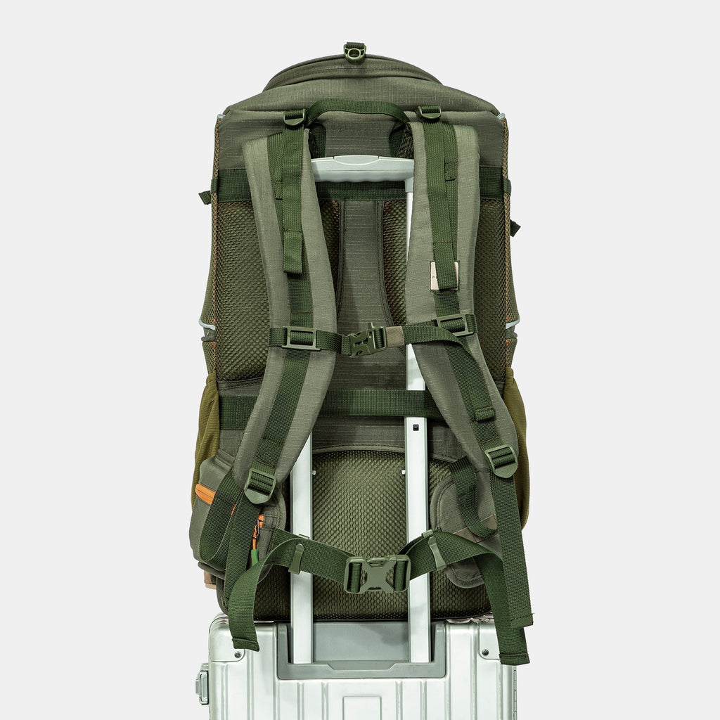 PETSFIT WILDPATH Dual‑Pet Hiking Carrier Backpack with Zippered Divider