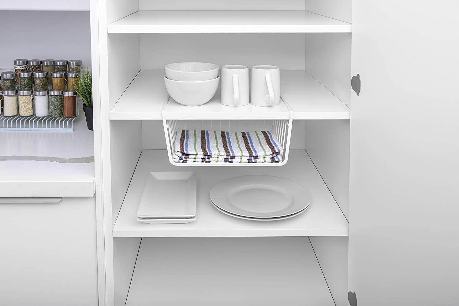 Small Undershelf Storage Basket