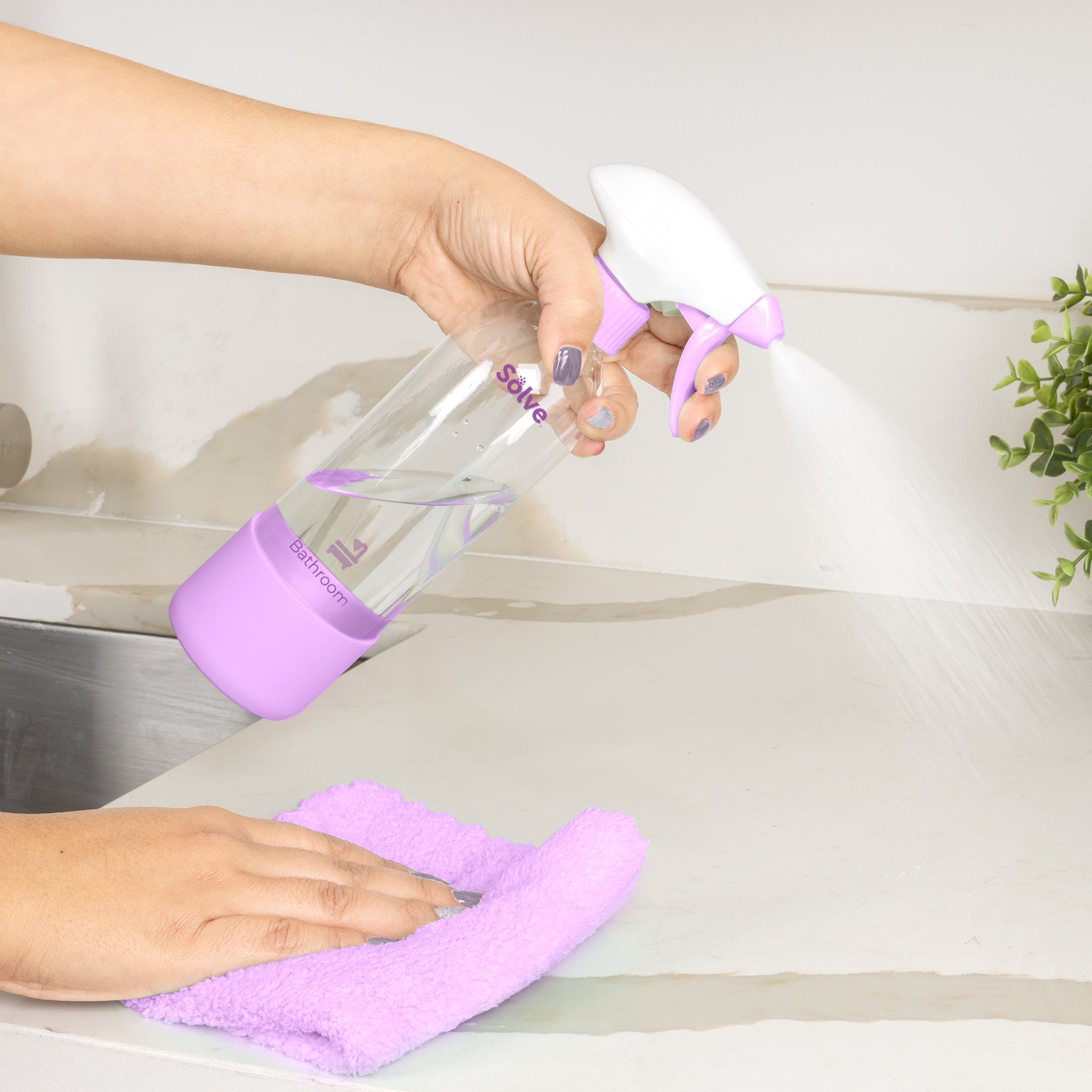 Smart Design 2-Pack Reusable Spray Bottles-16.9 oz / 500 ml
